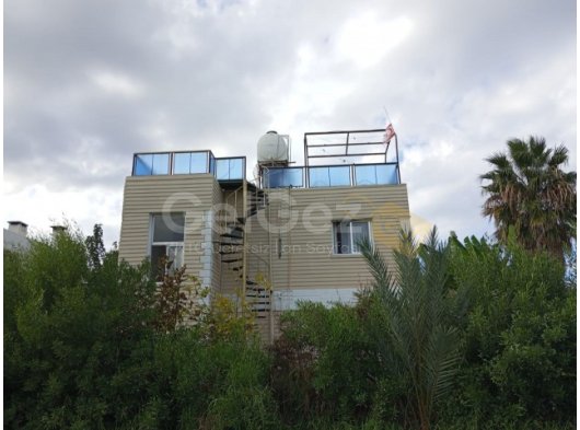 Girne, Karaoğlanoğlu bölgesinde satılık 3+1 villa