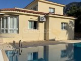 Girne, Lapta bölgesinde satılık 3+1 villa