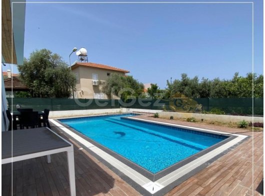 Girne, Ozanköy'de satılık 3+1 villa