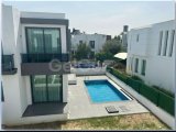 Girne, Ozanköy'de satılık 3+1 muhteşem villa
