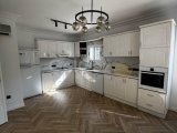 Girne, Zeytinlikte satılık 4+1 lüks villa