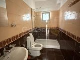 satılık 2+1 daire merkezi konum Mağusa Kaliland/kira getirisi ve krediye uygun/Duraklara yakın/3 katlı bina/Fiyat düştü