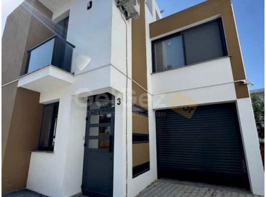 Girne, Alsancak'ta satılık 3+1 villa