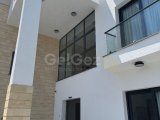 Girne American University’nin tam karşısında, öğrenci köyünde öğrencilere kiralık oda ve daireler!* ????