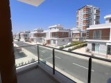 Kiralık 3+1 ikiz villa Long Beach Bölgesi Royal Sun Elite sapphire homes/Beyaz eşya/Tv/klima