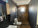 satılık 2+1 daire Mağusa Kaliland bölgesi/Kelepir Fiyat/Kira getirisi ve krediye uygun/Duraklara yakın/Marketlere ve resturantlara yürüme mesafesi