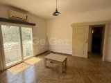 satılık 2+1 daire merkezi konum Mağusa Kaliland/kira getirisi ve krediye uygun/Duraklara yakın/3 katlı bina/Fiyat düştü