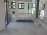 Girne, Alsancak bölgesinde satılık 4+1 yeni villa