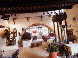 Girne, Bellapais'te satılık işyeri