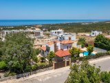 Girne, Çatalköy'de satılık 3+1 villa
