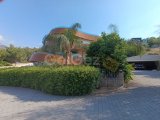 Girne, Edremit'te satılık 4+2 lüks villa