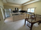Girne, Edremit'te satılık 4+2 lüks villa