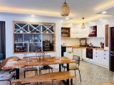 Girne Merkez'de satılık 2+1 penthouse daire