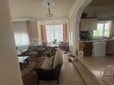 Girne Karaoğlanoğlu'nda satılık geniş 4+1 villa