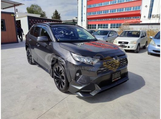 2022 Model Otomatik Toyota RAV4