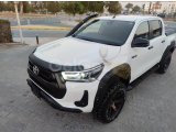 33 Model Otomatik Toyota Hilux