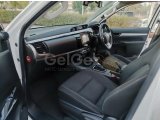 33 Model Otomatik Toyota Hilux