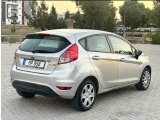2013 Model Düz Ford Fiesta