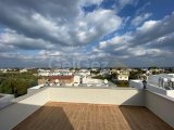 Girne Karaoğlanoğlunda Otellere ve Ana Caddeye Yakın Satılık 3+1 Müstakil Villa Dağ Manzaralı
