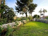 Girne Alsancak'ta 3+1 Lüks Tasarlanmış Satılık İkiz Villa