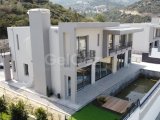 Girne Edremit'te Ultra Lüks 4+1 Deniz Manzaralı Villa