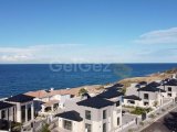 Girne Esentepe'de Denize Sıfır Ultra Lüks Villa