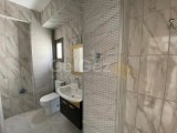 Girne Karaoğlanoğlunda Otellere ve Ana Caddeye Yakın Satılık 3+1 Müstakil Villa Dağ Manzaralı