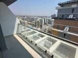 İskelede satılık yeni penthouse