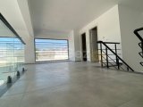 Lefkoşa,Gönyeli'de satılık dükkanlar