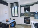 Girne, Alsancak bölgesinde satılık 4+1 üç katlı, jakuzili villa