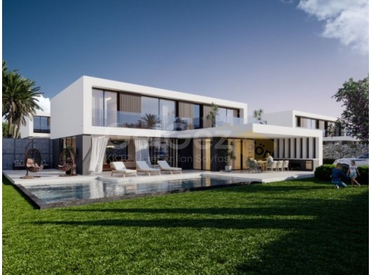 Satılık Muhteşem Lüks 4 ve 5 Yatak Odalı Deniz ve Dağ Manzaralı Havuzlu Villalar, Girne Çatalköy