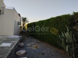 ACİL SATIŞ!!!! Girne Çatalköy'de satılık 4+1 bungalov villa