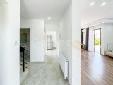 Satılık modern 4+1 villa Edremit Girne
