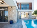 Satılık Muhteşem Lüks 3 +1 Havuzlu Villa, Girne Esentepe Bölgesinde