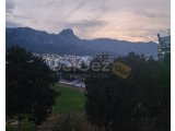 Girne Merkez'de satılık 2+1 daire