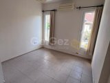 Karşiyakada satılık 4+1 villa,Çok uygun Fiyatta !!!!!!