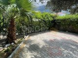 Girne, Lapta bölgesinde satılık güzel 3+1 villa