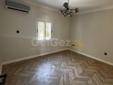 Girne, Zeytinlik bölgesinde satılık 4+1 villa