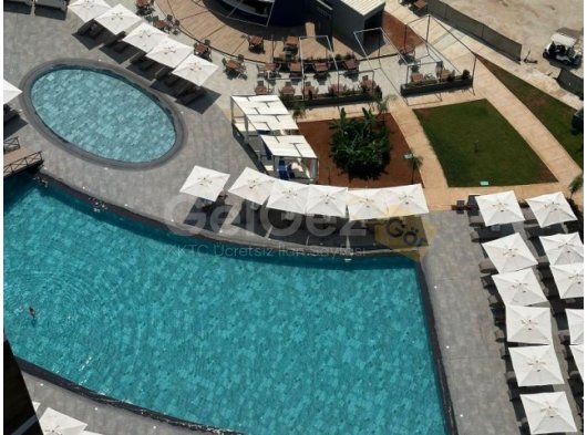 İskelede satılık yeni penthouse