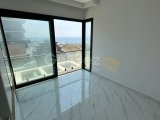 İskelede satılık yeni penthouse