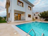 Alsancak’ta satılık 3+1 lüks villalar