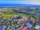 Bellapais’te Önü Kapanmaz Muhteşem Manzaralı satılık 2 800 m2 arsa + 450 m2 villa