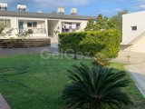 Çatalköy’de satılık 3+1 havuzlu villa , Kapanmaz Deniz manzaralı