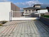 Çatalköy’de satılık 3+1 havuzlu villa , Kapanmaz Deniz manzaralı