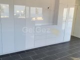 Çatalköy’de satılık 3+1 havuzlu villa , Kapanmaz Deniz manzaralı