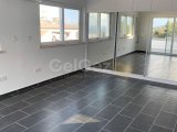 Çatalköy’de satılık 3+1 havuzlu villa , Kapanmaz Deniz manzaralı
