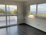 Çatalköy’de satılık 3+1 havuzlu villa , Kapanmaz Deniz manzaralı