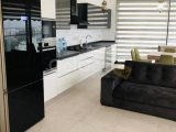 Girne Merkez’de satılık 3+1 lüks ,full eşyalı daire ,Deniz ve Dağ Manzaralı