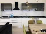 Girne Merkez’de satılık 3+1 lüks ,full eşyalı daire ,Deniz ve Dağ Manzaralı