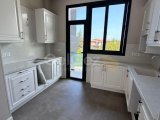 Bellapais’te Satılık 4+1 özel havuzu dubleks daire